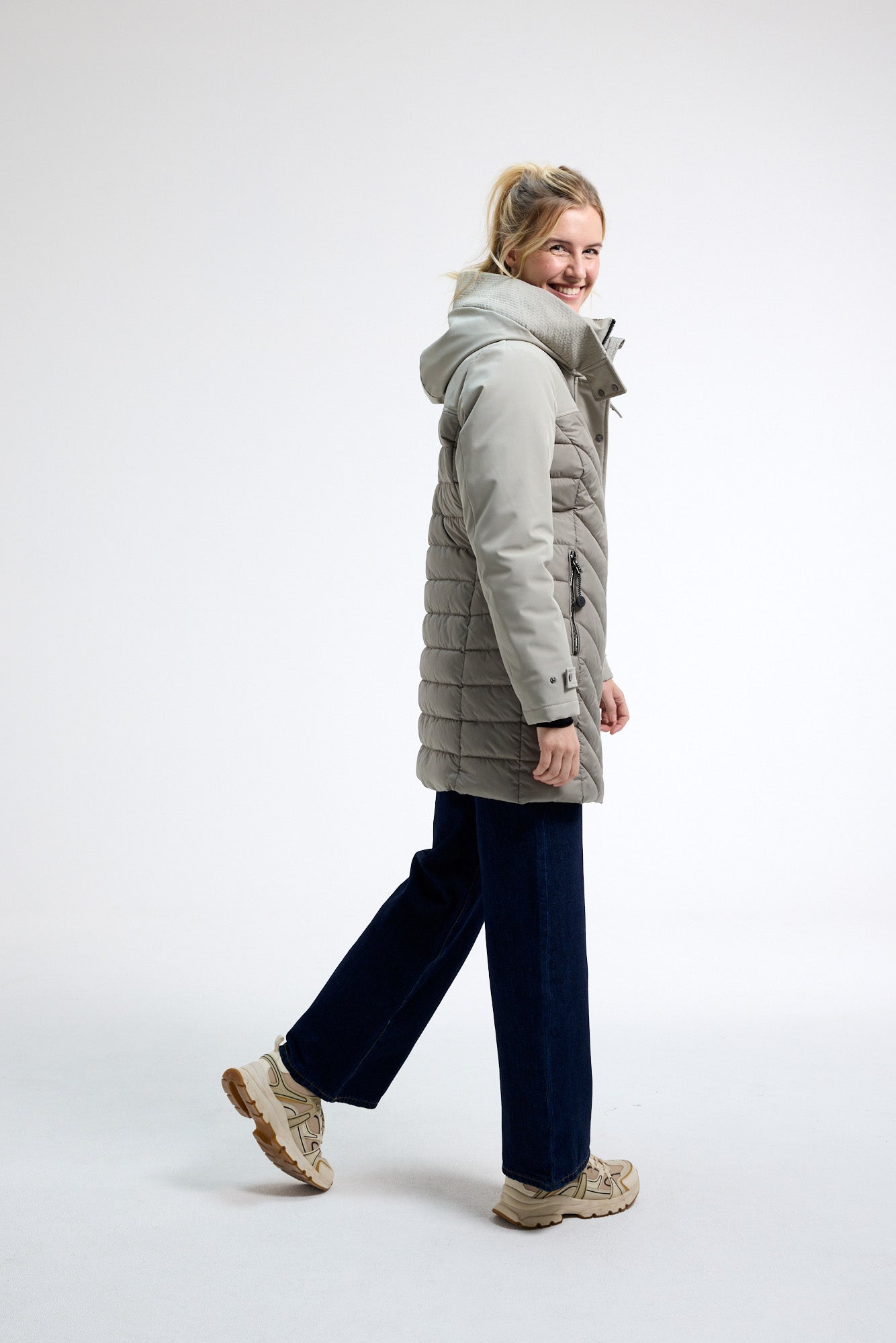 ST MORITZ Mineral Stone